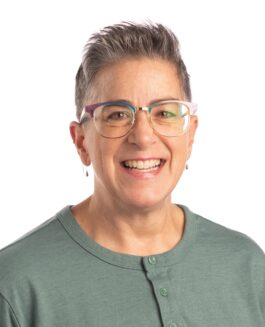 Headshot of Meredith Joheim, SciCom member